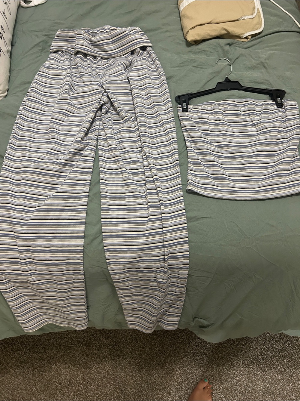 Striped Wide-Leg Pants in White and Blue - Women's Set